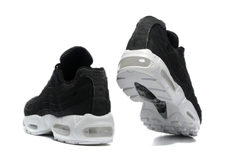 Nike air max 95 black white top