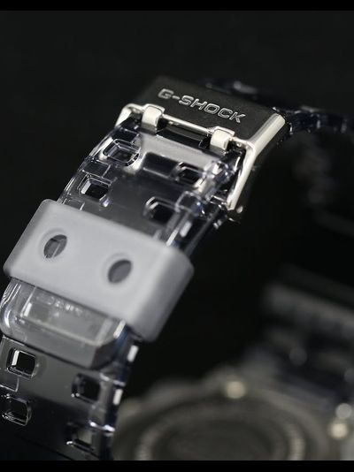 Часы Casio G-Shock GA-700SK-1A