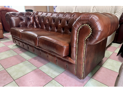 Новый!!! Кожаный диван-кровать Chesterfield. Made in Finland. Натуральная итальянская  кожа.