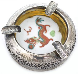 Пепельница. Серебро, фарфор. Вьетнам, середина XX века