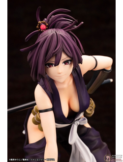 Фигурка 1/8 Юдзуриха (Yuzuriha ARTFX J)
