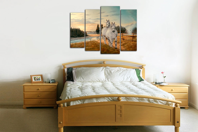 Модульная картина "Странствующие лошади"