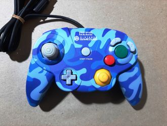 №022 HORI PAD CUBE Контроллер для Nintendo GameCube Blue Urban Camo (Камуфляж)