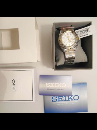 Наручные часы Seiko SNZB24J1