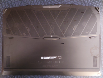 MSI Stealth 17 Studio A13VI-064RU ( 17.3 4K IPS 144Hz  i9-13900H RTX4090 (16Gb) 32Gb 2048SSD )