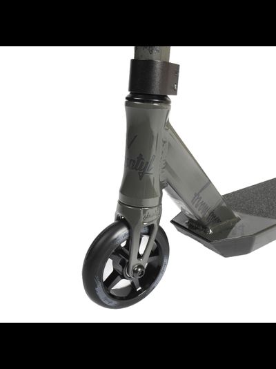 Трюковой самокат Versatyl Bloody Mary V2 Black