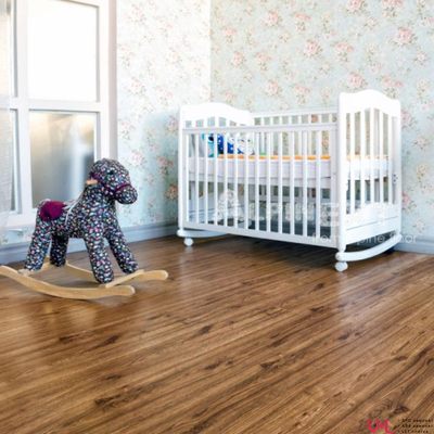 SPC ламинат Alpine Floor Classic Light Дуб Классический ECO 162-77 купить на vinyl-laminat.ru