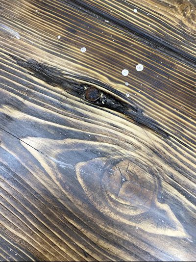 стол лофт из состаренной древесины для ресторана