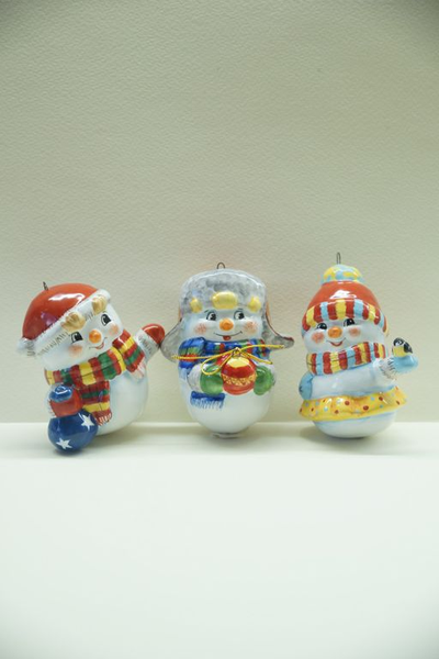 Снеговик в ушанке - Снежная семейка