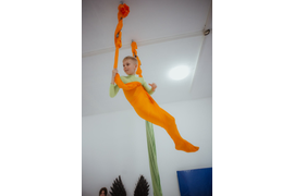 занятие в гамаках 3