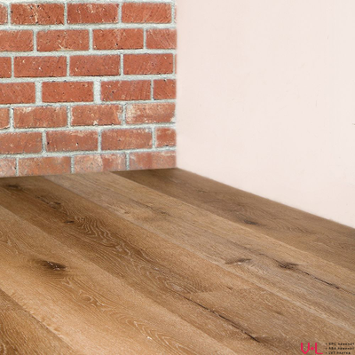 SPC ламинат Respect Дуб Дачный 4216 43 класс толщина 5 мм с фаской и подложкой замковый 2.2448 м2