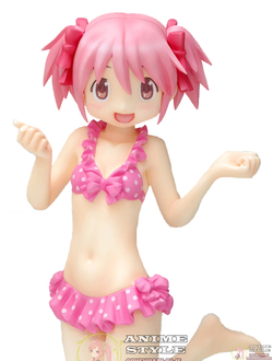 Фигурка 1/10 Мадока Канамэ (Madoka Kaname Beach Queens)