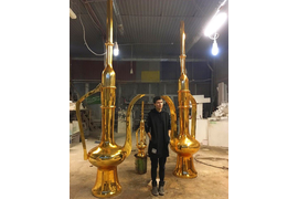 Золотые объемные фигуры