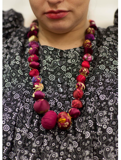 Бусы лоскутные