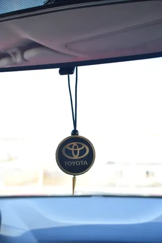 Арома диск Тойота золотистый с ароматом на выбор