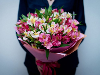 Букет альстромерий микс (конструктор)