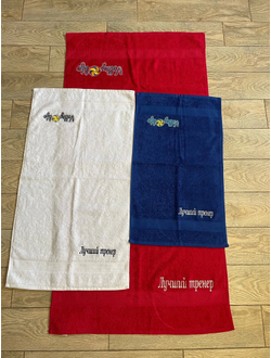 Полотенце ЛУЧШИЙ ТРЕНЕР (красное  большое)