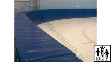 мат шорт трека