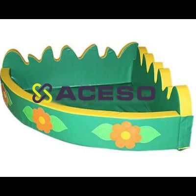 «Сухой бассейн» с аппликацией (угловой) разборный с фигурными стенками