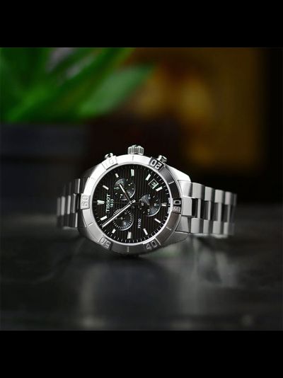 Швейцарские часы Tissot T101.617.11.051.00