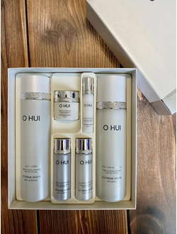 O HUI EXTREME WHITE 2 pcs Special Set набор отбеливающей косметики для лица