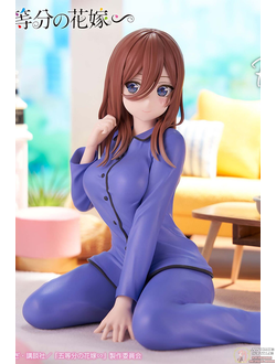 Фигурка Мику Накано (Miku Nakano Relax Time)