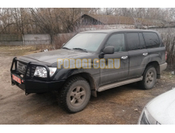 Передний силовой бампер серии Туризм на Toyota LC 100, 105 1997-2007 (02.026.01)