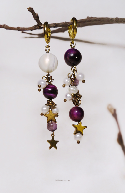 "Звёздные маячки", асимметричные серьги с жемчугом, тигровым глазом и флюоритом