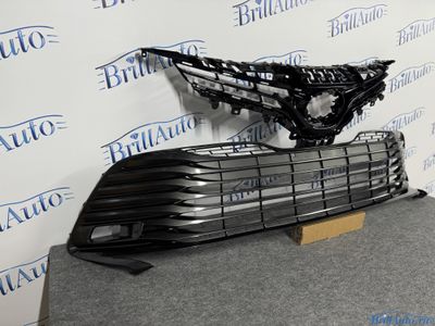 Решетка Toyota Camry 70 дорест 17-21 верх