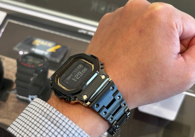 Часы Casio G-Shock GMW-BZ5000BD-1