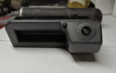 Камера в ручку с омывателем для Skoda Rapid, Karoq, Kodiaq