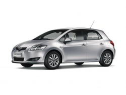 Чехлы на Toyota Auris (2006-2012)