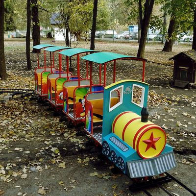 Мобильная детская железная дорога «Звездочка» с крышей