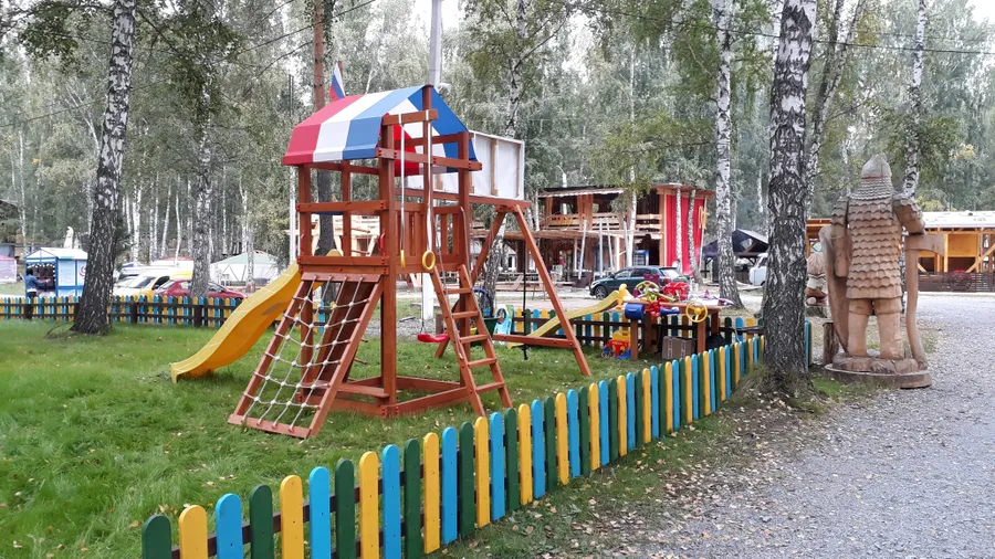 Детская площадка Тасмания. Сельский парк "Околица" Праздник Топора 2019