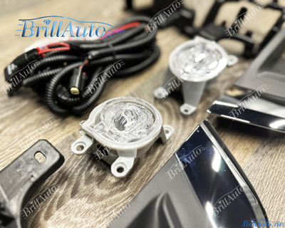 Противотуманки Toyota Land Cruiser 300