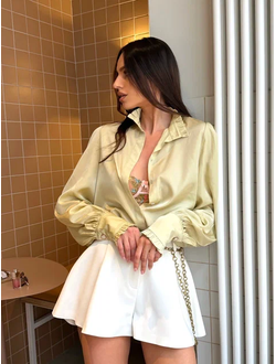 Шорты мини с защипами (молочный)