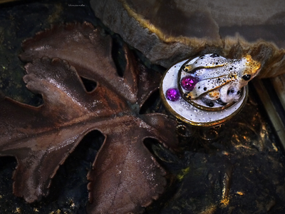 Кольцо с лягушкой "Двойняшка Кваквази", реплика Дневного Светлячка