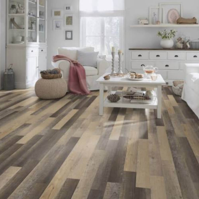 Виниловые полы WINEO 800 craft Инфинити темный DB00071 в интерьере комнаты