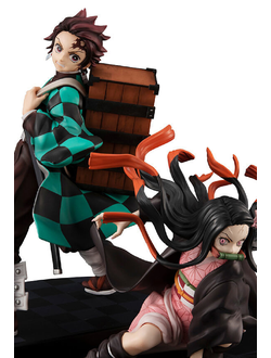 Фигурка Тандзиро Камадо, Нэдзуко Камадо (Kamado Tanjirou, Nezuko Kamado Kamado Kyoudai Set)