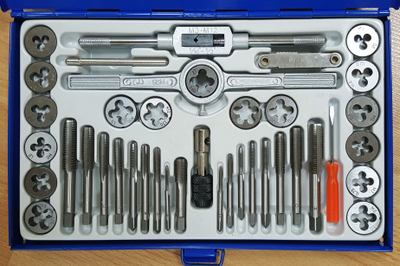 Набор резьбонарезной М3 - М12 мм , 40 пр. в металлическом кейсе