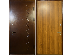 Металлическая дверь с порошковым напылением и отделкой ламинатом. Модель ДК505