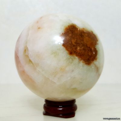Мраморный оникс (кальцит), шар. Иран. Около 72мм