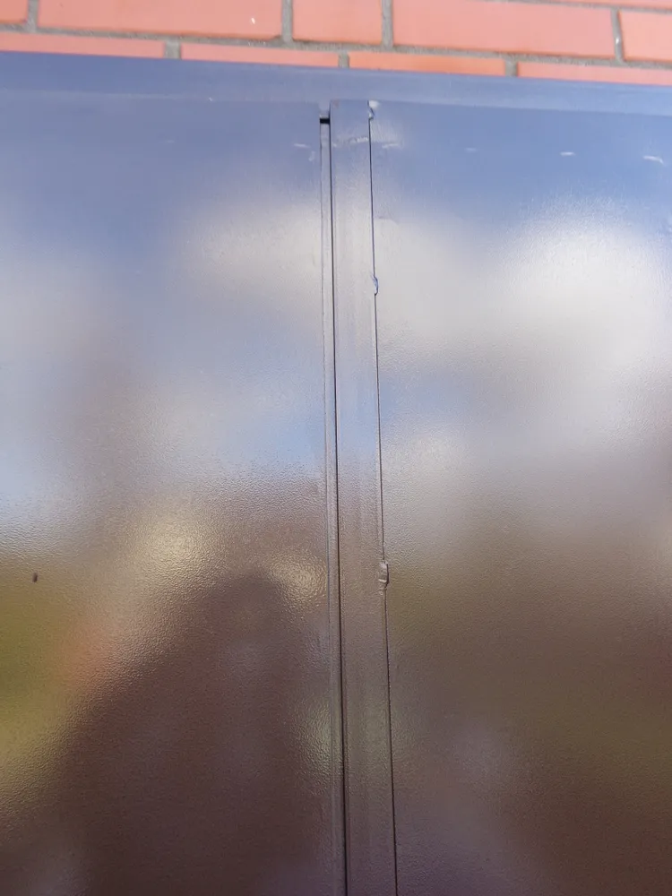 утепленные 2х листовые ворота, покраска молотковая эмаль