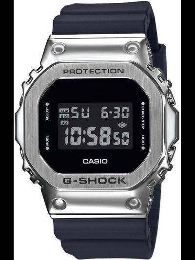 Часы Casio G-Shock GM-5600-1