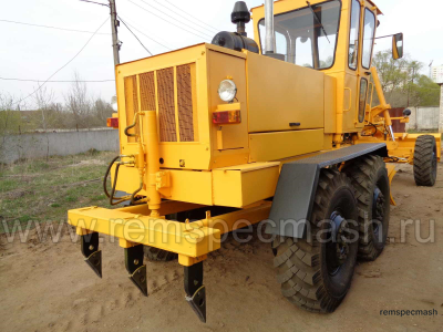 Автогрейдер ДЗ-143