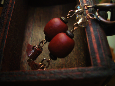 "Дары феи шиповника", серьги в стиле бохо