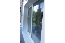 Пластиковые окна на балконе во Владимире, ул.Октябрьский проспект. Монтаж компания Найс-окна