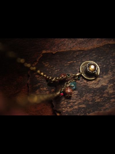 Благотворительность. Подвеска в стиле бохо "Все волшебные истории начинаются с чашечки травяного чая"