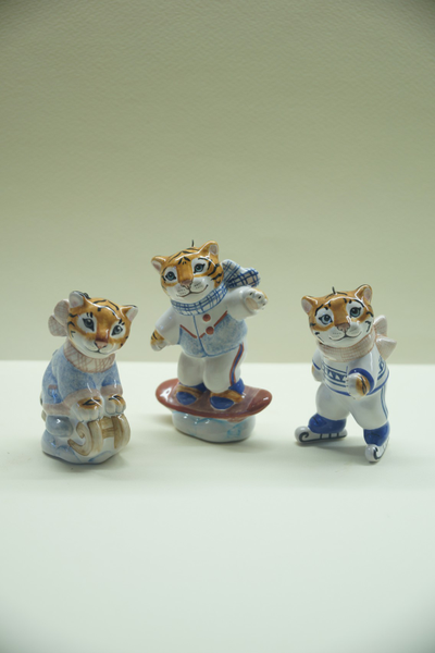 Тигрёнок на санках