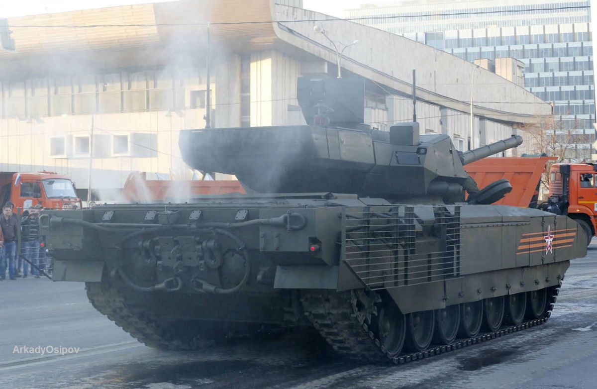 Черный выхлоп у танка